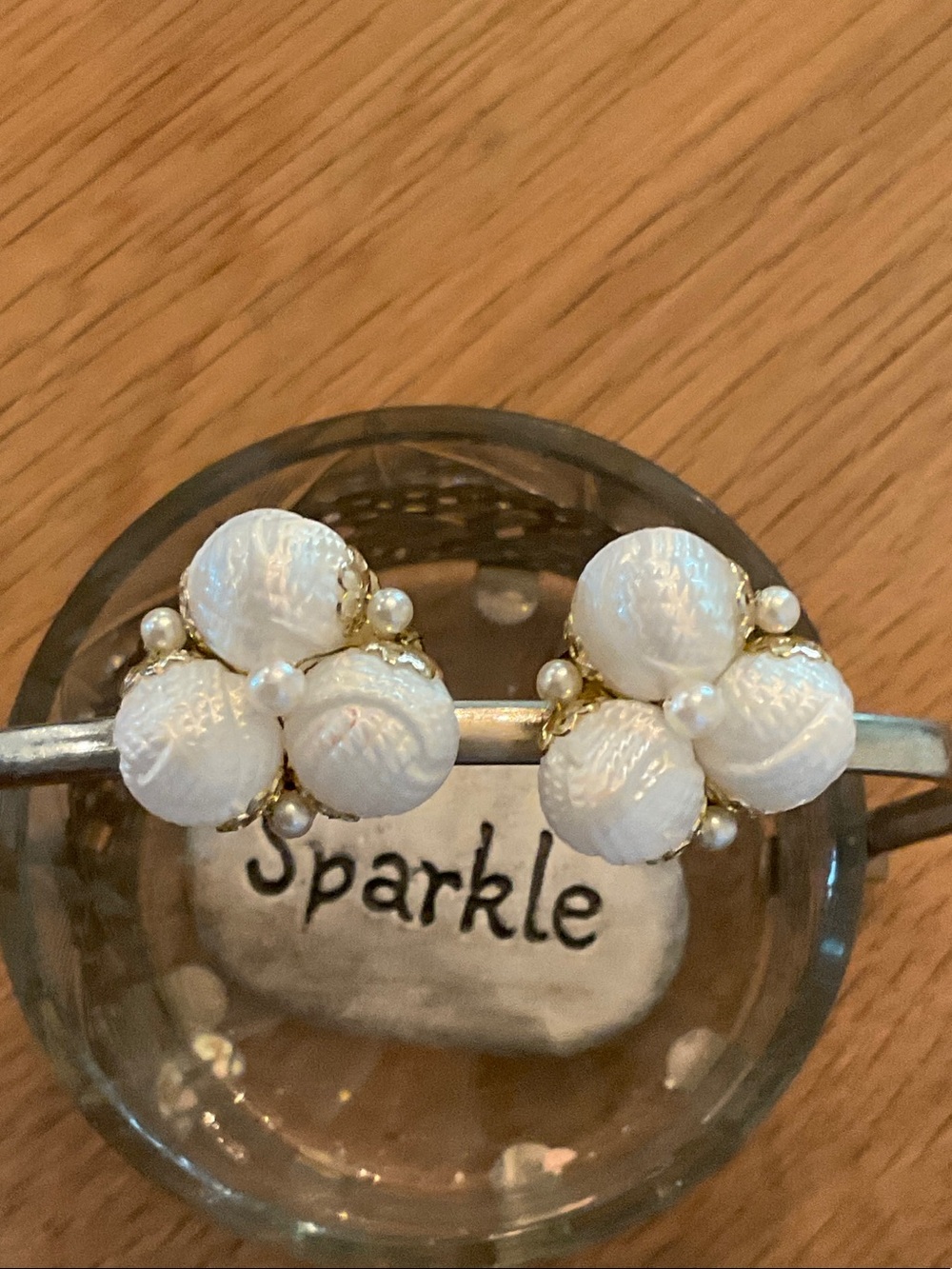 Japan Signed 1950’s Vintage White Fabric Cluster Clip On Earrings -